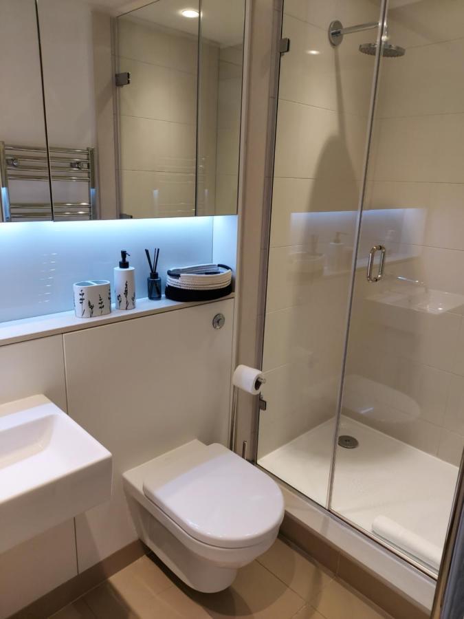 אדינבורו Quartermile Luxury Landing Apartment מראה חיצוני תמונה